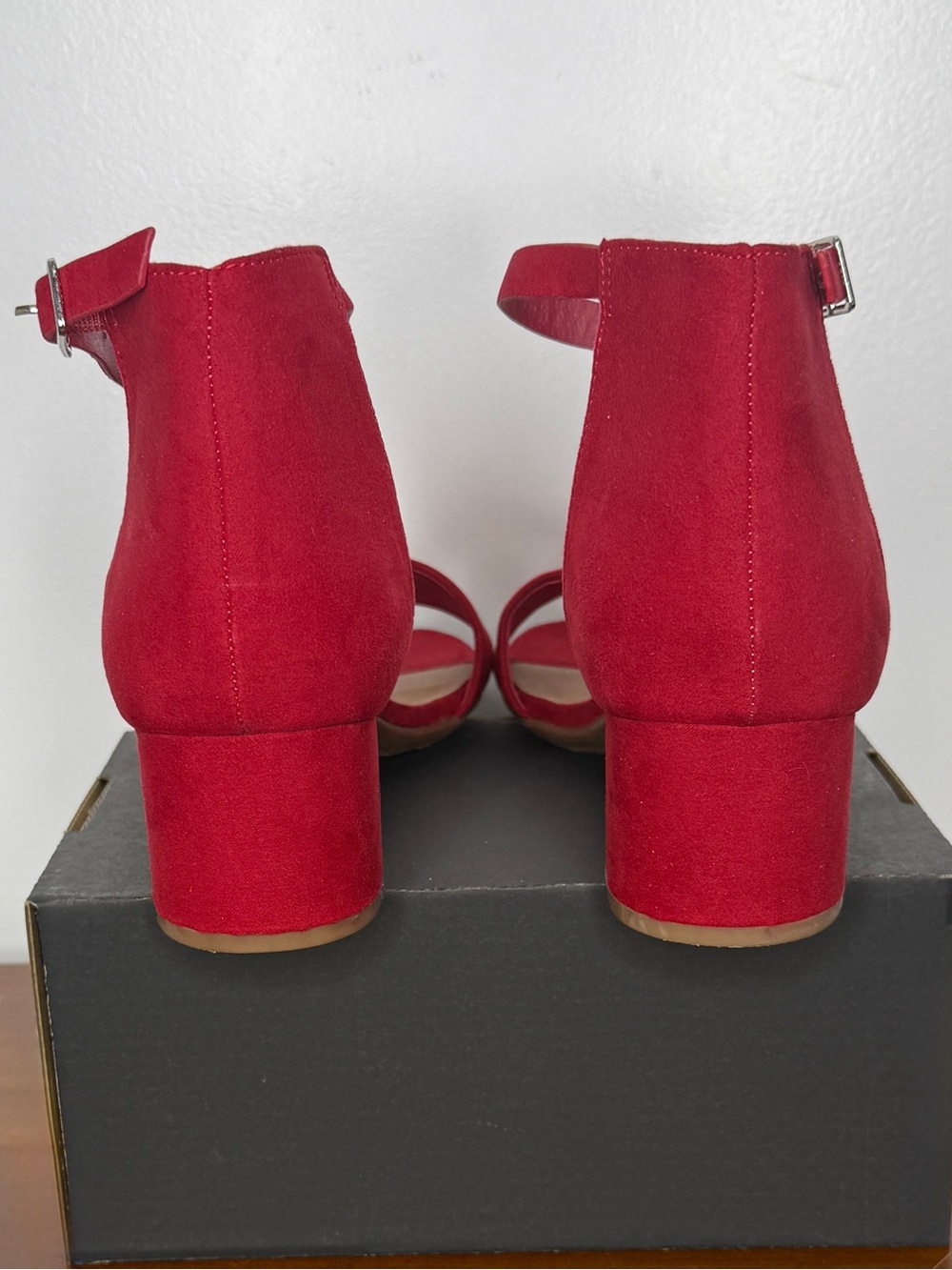 Rampage Red Suede Block Heel Sandals with Ankle Strap - Picture 5 of 10
